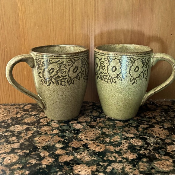 Pier 1 Coffee Mugs Speckled Floral Stoneware (2) - Picture 1 of 3